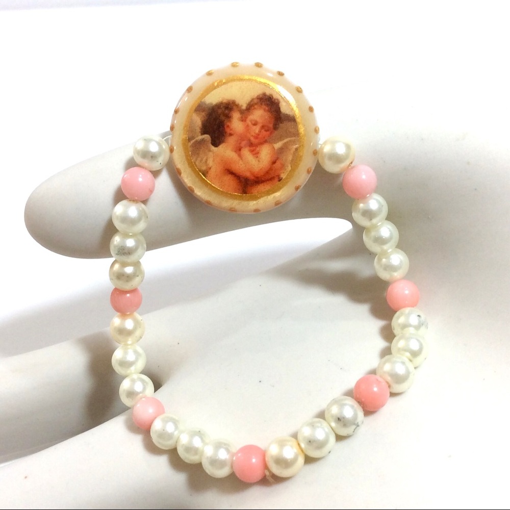Bracelet with image.